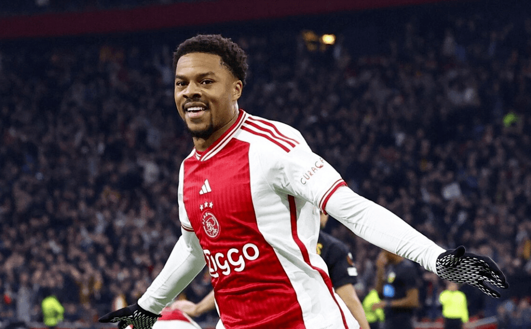 爱游戏-阿贾克斯发布备战花絮，清晨绝杀压哨，意大利杯任务艰巨，临场指挥获称赞的简单介绍